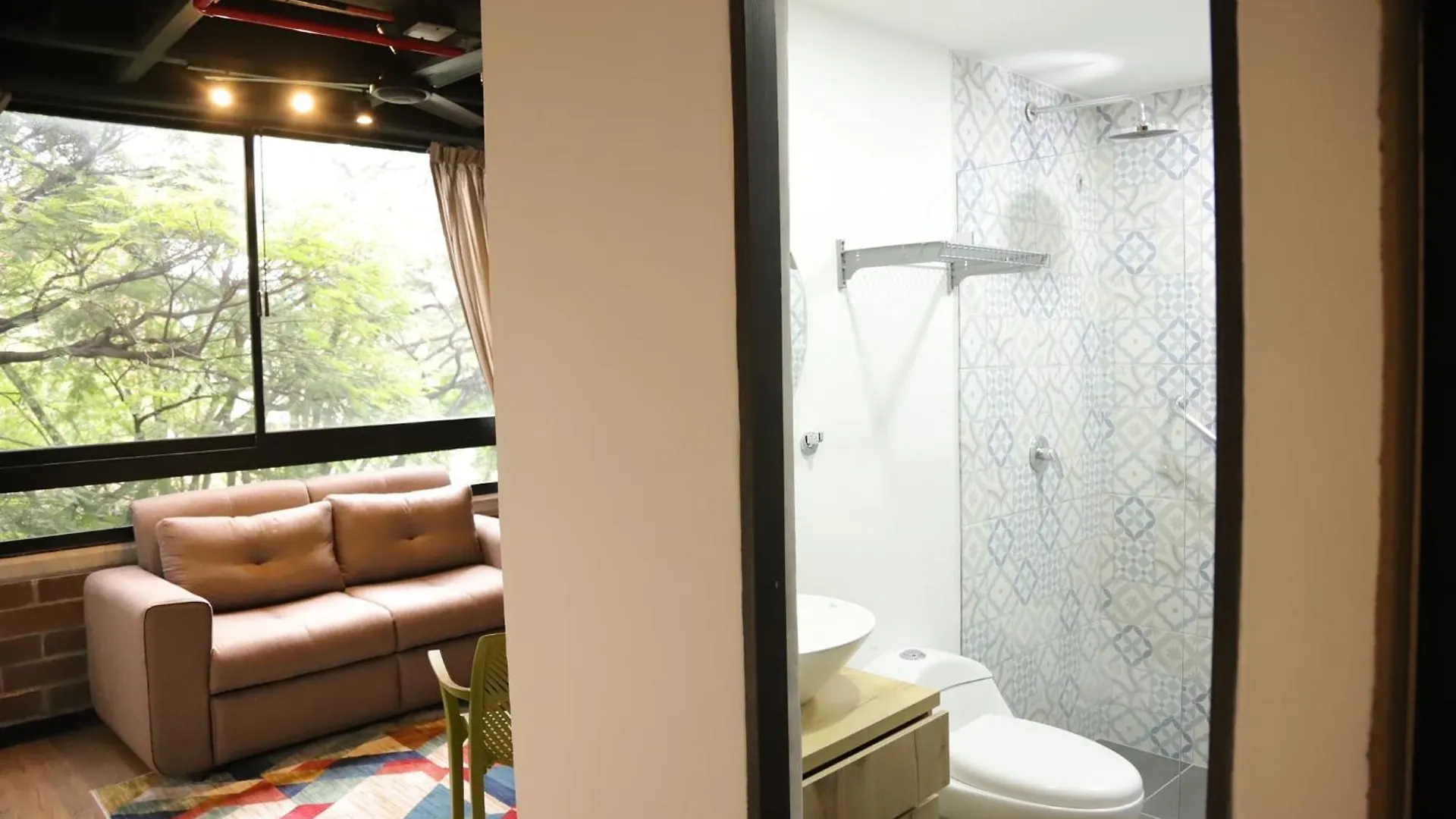Be Together Coworking & Coliving 503 메딜린 0*,
